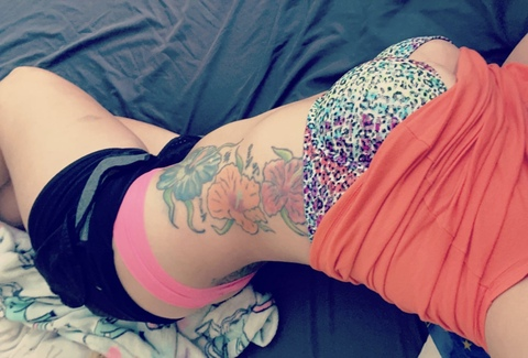 ashleenicole8822 onlyfans leaked picture 2