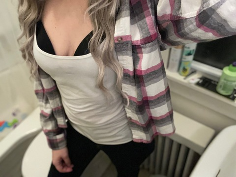 blondemama12 onlyfans leaked picture 2