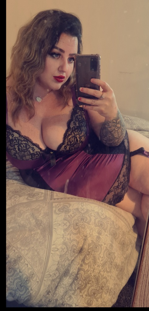 blueyedbbw onlyfans leaked picture 2