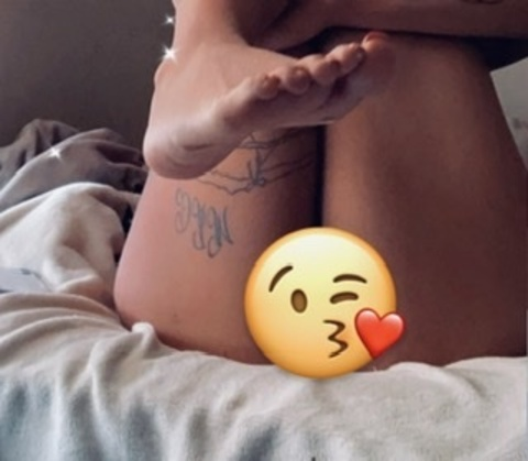 caramellcupcake onlyfans leaked picture 2