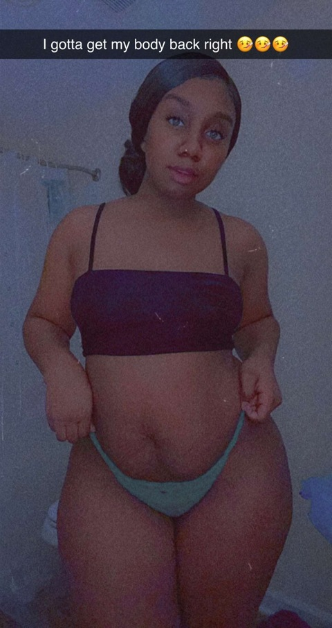 cinnamonluvs onlyfans leaked picture 2