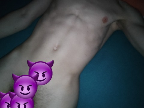 cutyboy698 onlyfans leaked picture 2