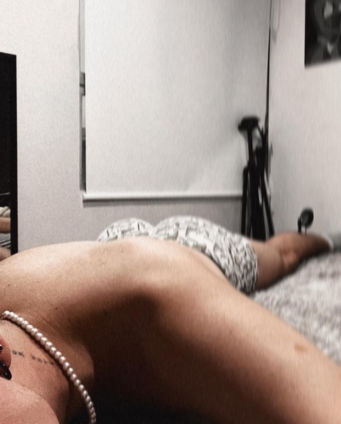 estebansossa onlyfans leaked picture 2