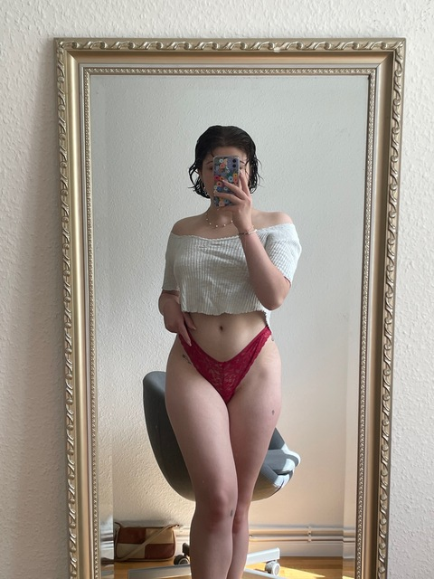 feelatius onlyfans leaked picture 2