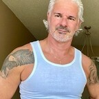 hotsilverfox avatar