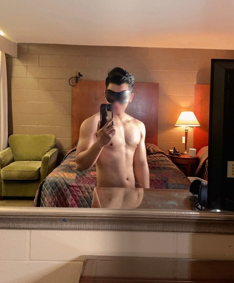 jrgmz82 onlyfans leaked picture 2