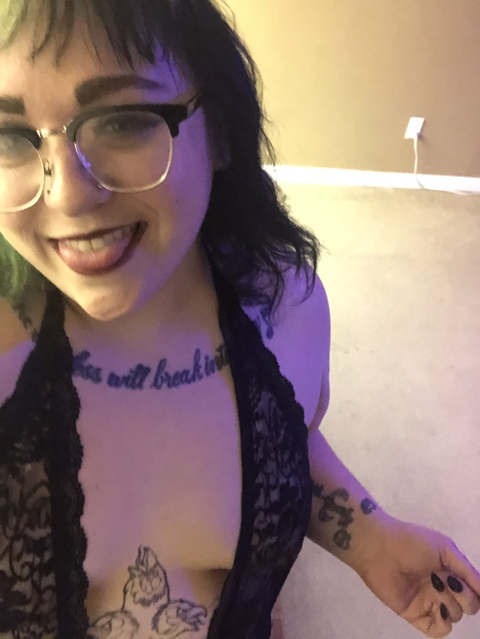 kattaraxxx onlyfans leaked picture 2