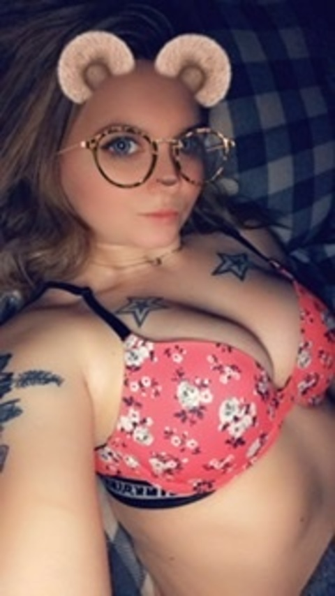 legallybrunette1192 onlyfans leaked picture 2