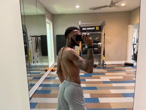 lilbabyy2k onlyfans leaked picture 2