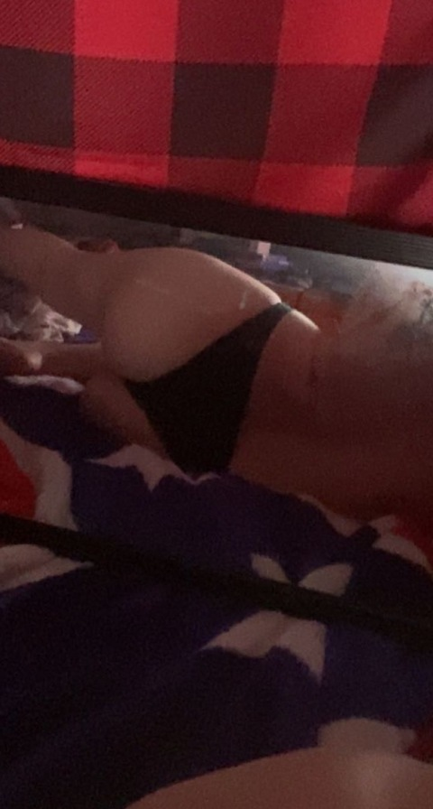 melizabeth98 onlyfans leaked picture 2