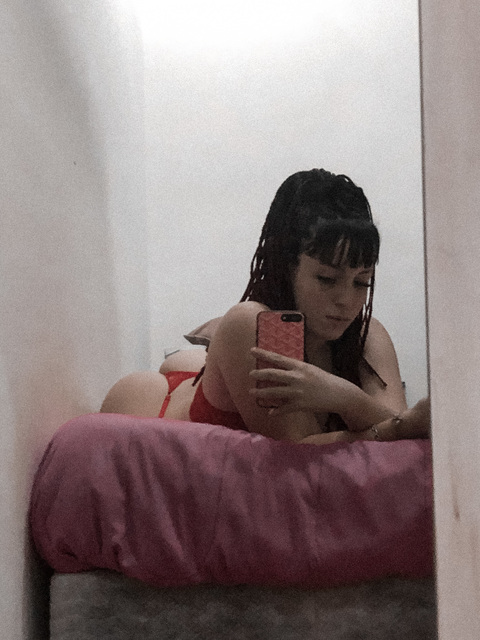 miakrafcowvip onlyfans leaked picture 2