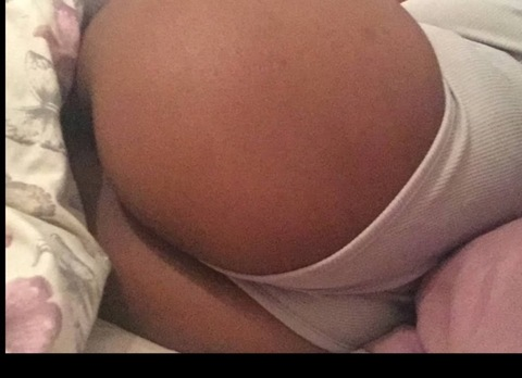 prxncesstxlya onlyfans leaked picture 2