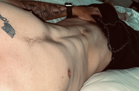 ryan.bendon onlyfans leaked picture 2