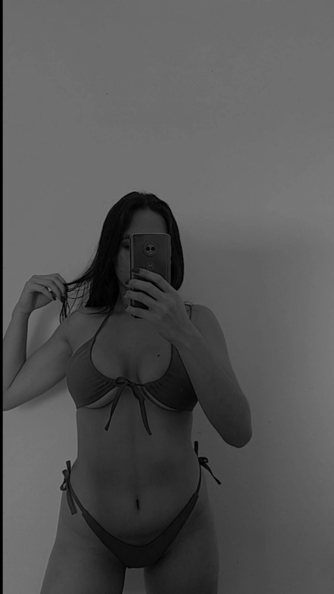 solci_l onlyfans leaked picture 2