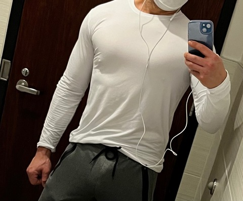 strength_coach onlyfans leaked picture 2