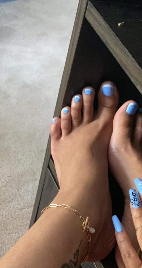 triooftoes onlyfans leaked picture 2