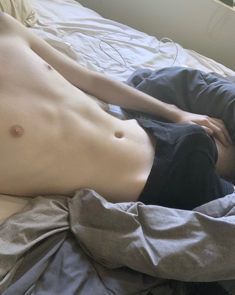 twinkboykite onlyfans leaked picture 2