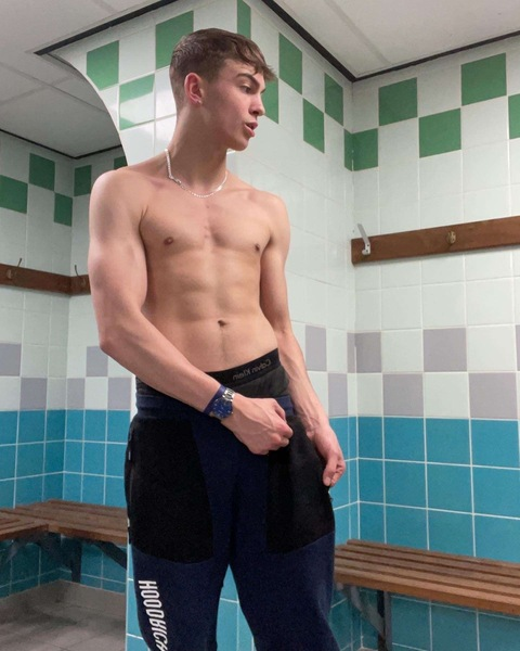 yk_hs17 onlyfans leaked picture 2